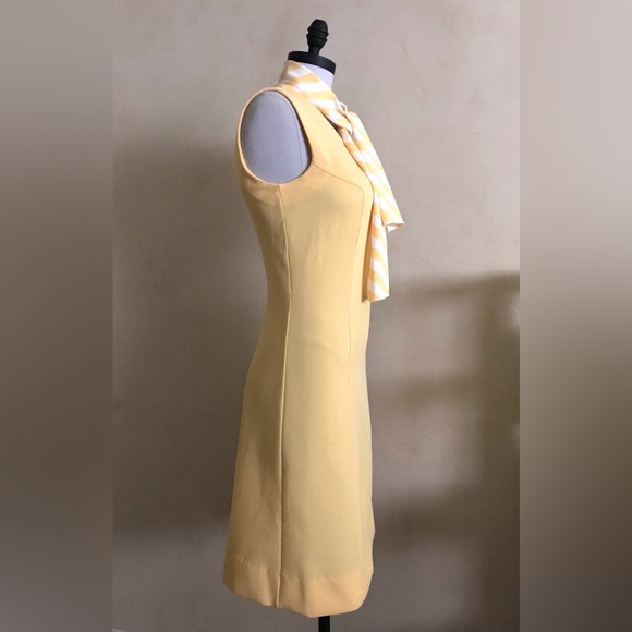 Vintage Yellow Sleeveless Dress with Scarf - Picture 4 of 8
